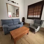 Hébergement de vacances Casa Joy *
